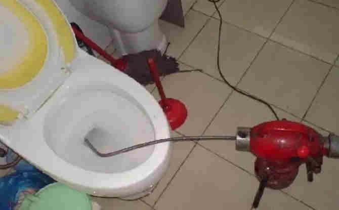 龙子湖区马桶通下水